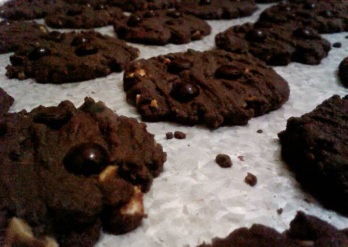 Peanut Chocolate Cookies