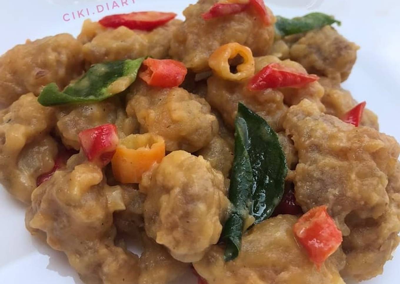 Ayam Goreng Telor Asin
