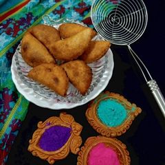 A picture of Coconut stuffed Gujiya.