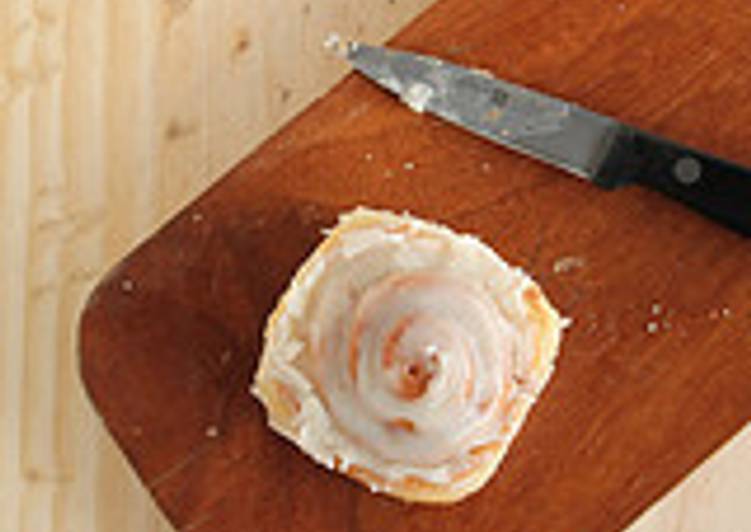 Simple Way to Make Quick Cinnamon Roll