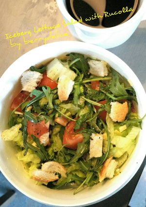 Foto resep Iceberg Salad with Rucolla