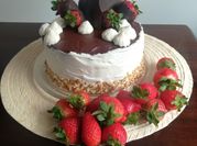 Una foto de chantilly fruta