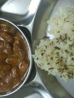 રાજમાં ચાવલ (Rajma Chawal Recipe in Gujarati) રેસીપી મુખ્ય ફોટો