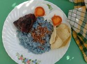 Gambar nasi ungu bunga telang