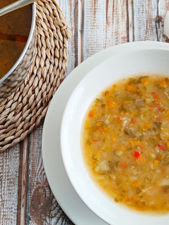 Una foto de Sopa juliana de verduras