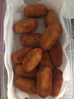 Una foto de Croquetas de pollo de cocido