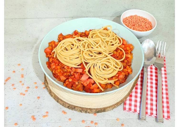 Linsenbolognese mit Vollkornspaghetti