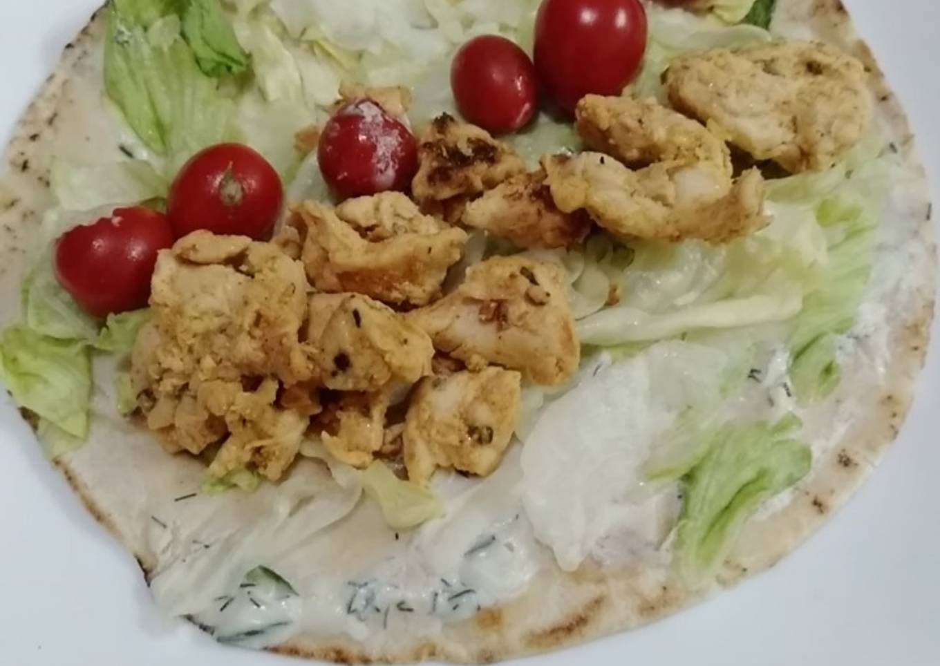 Wrap de pollo (pan pita)