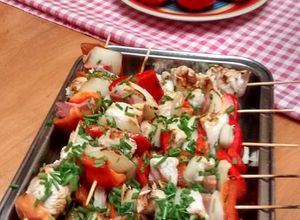 Una foto de Brochettes de pollo