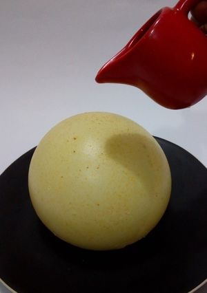 Una foto de Domo de chocolate blanco