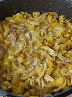 عکسی از دستور املت مرغ و سیب زمینی