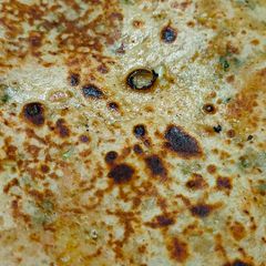 A picture of Gobhi parantha.