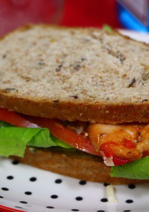 Una foto de Cómo preparar un sandwich de pollo súper original