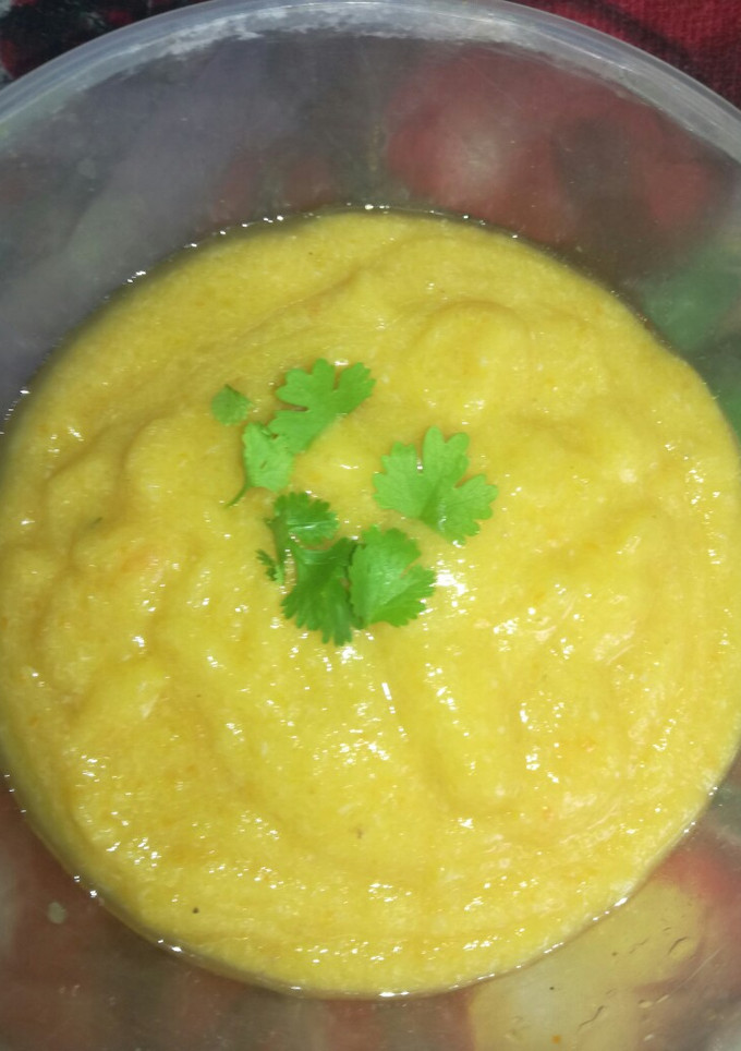 Una foto de Crema de apio y zanahoria