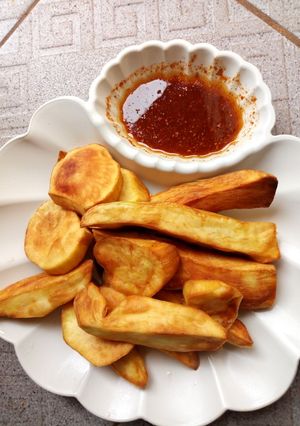 A picture of Fried sweet potato.