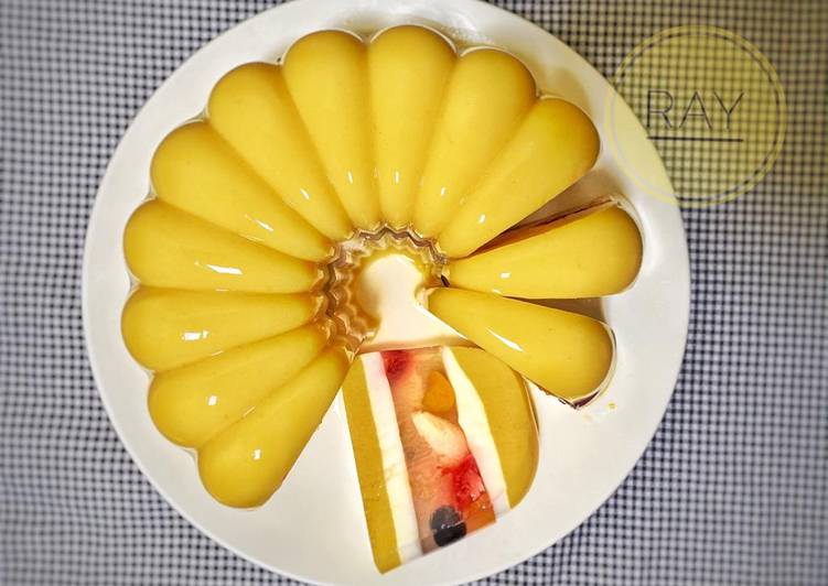 Mango mix fruit pudding