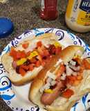 Perros calientes (hot dogs)