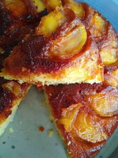 Una foto de Torta de manzana sin horno🍎