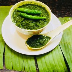 A picture of #Mint-Coriander Chutney.