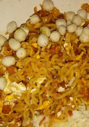 Foto resep Indomie goreng telur kornet pedas