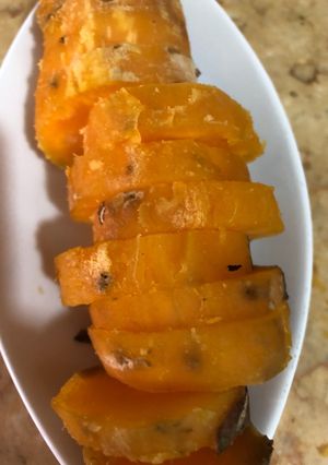 صورة لوصفة بطاطس حلوه في الفرن 🥔