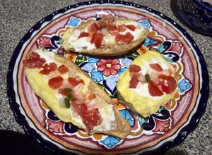 Una foto de Molletes gratinados