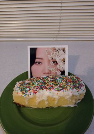 عکسی از دستور کیک تولد جیسو😁(jisoo's birthday cake)