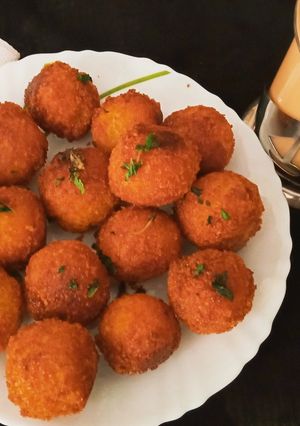 कुरकुरी गोली (Kurkuri goli recipe in hindi) रेसिपी मुख्य फोटो