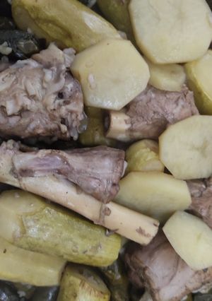 صورة لوصفة ورق دوالي وكوسا بموزات اللحمة 😋