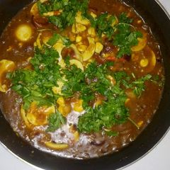 A picture of Egg curry.
