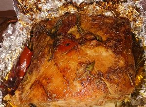 Una foto de Costilla agridulce con salvia