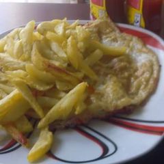 A picture of Chips mayai.