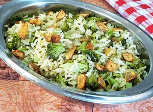 Foto de Arroz de Brócolis e Alho