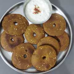 Bhajani Wada রেসিপির প্রধান ছবি