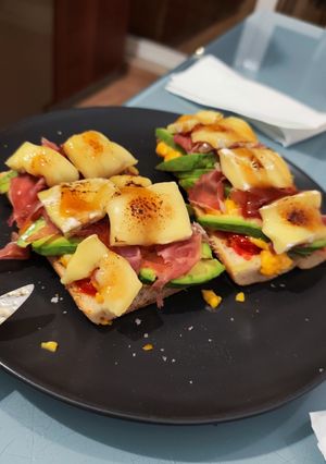 Una foto de Tostas rápidas y fáciles cena/desayuno