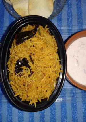 કચ્છી ખારી ભાત (Kutchi Khari Bhat Recipe In Gujarati) રેસીપી મુખ્ય ફોટો