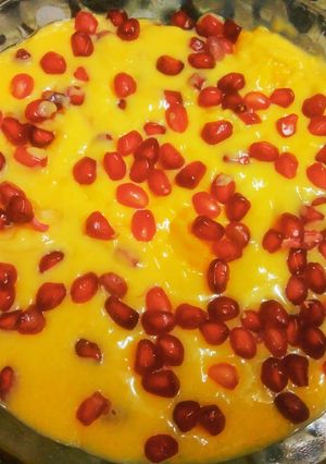 বেদানা কাস্টার্ড (Bedana custard recipe in Bengali) রেসিপির প্রধান ছবি