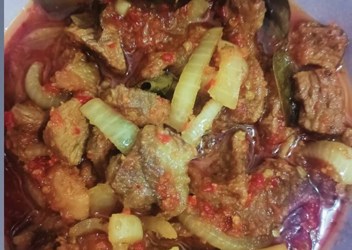 Daging sapi kecap pedas