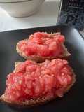 Pan con Tomate (Spanish Tomato Bread)