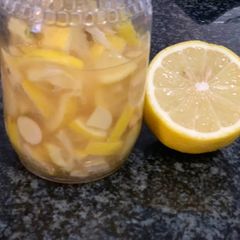 A picture of Honey Ginger Lemon Jar.
