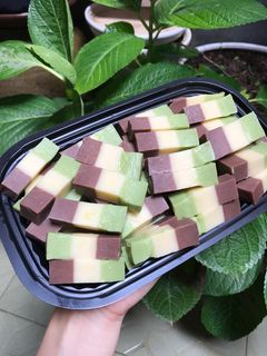 Hình của món Bánh Bà Lai.