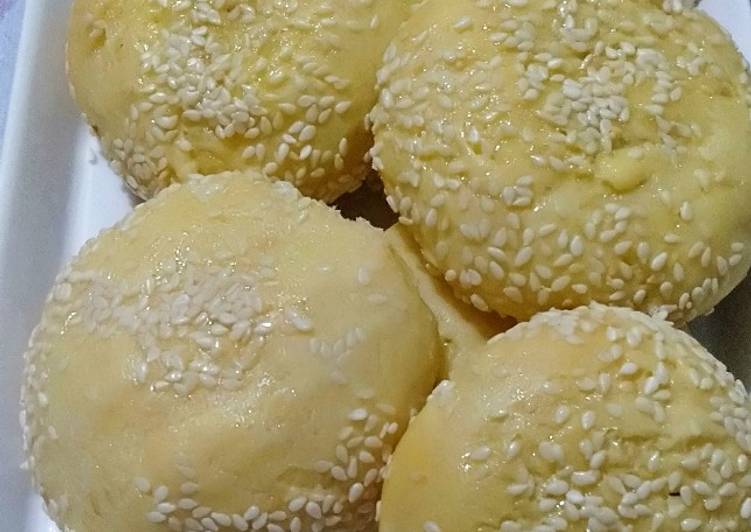 Roti Coklat Wijen