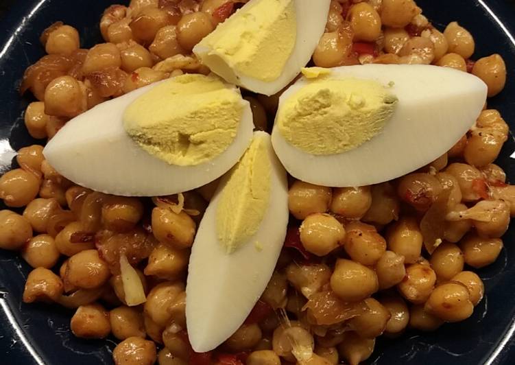 Garbanzos salteados