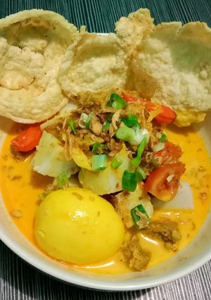 Foto resep Kupat dan tongseng daging (tanpa santan)