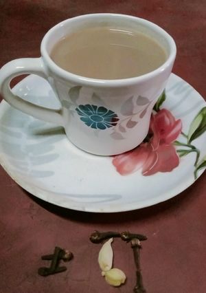 দুধ চা (dudh cha recipe in bengali) রেসিপির প্রধান ছবি
