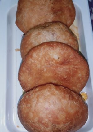 खस्ता कचौड़ी (khasta kachodi recipe in Hindi) रेसिपी मुख्य फोटो