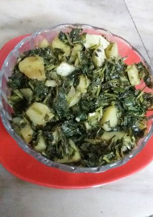 A picture of Methi, aloo ki sabji.