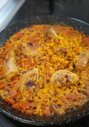 Una foto de Sartén de arroz con pollo