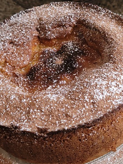Una foto de Bizcocho con Crema Pastelera