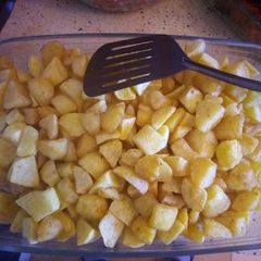 A picture of Diced potatoes.